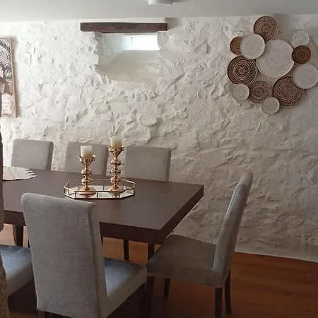 Ferienhaus Quintinha Sao Martinho Luxury 2 Eira With Jacuzzi Vila do Conde