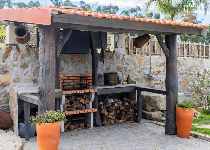 Ferienhaus Quintinha Sao Martinho Luxury 2 Eira With Jacuzzi Vila do Conde